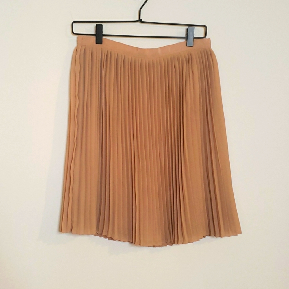 J.Crew Blush Nude pleated skirt